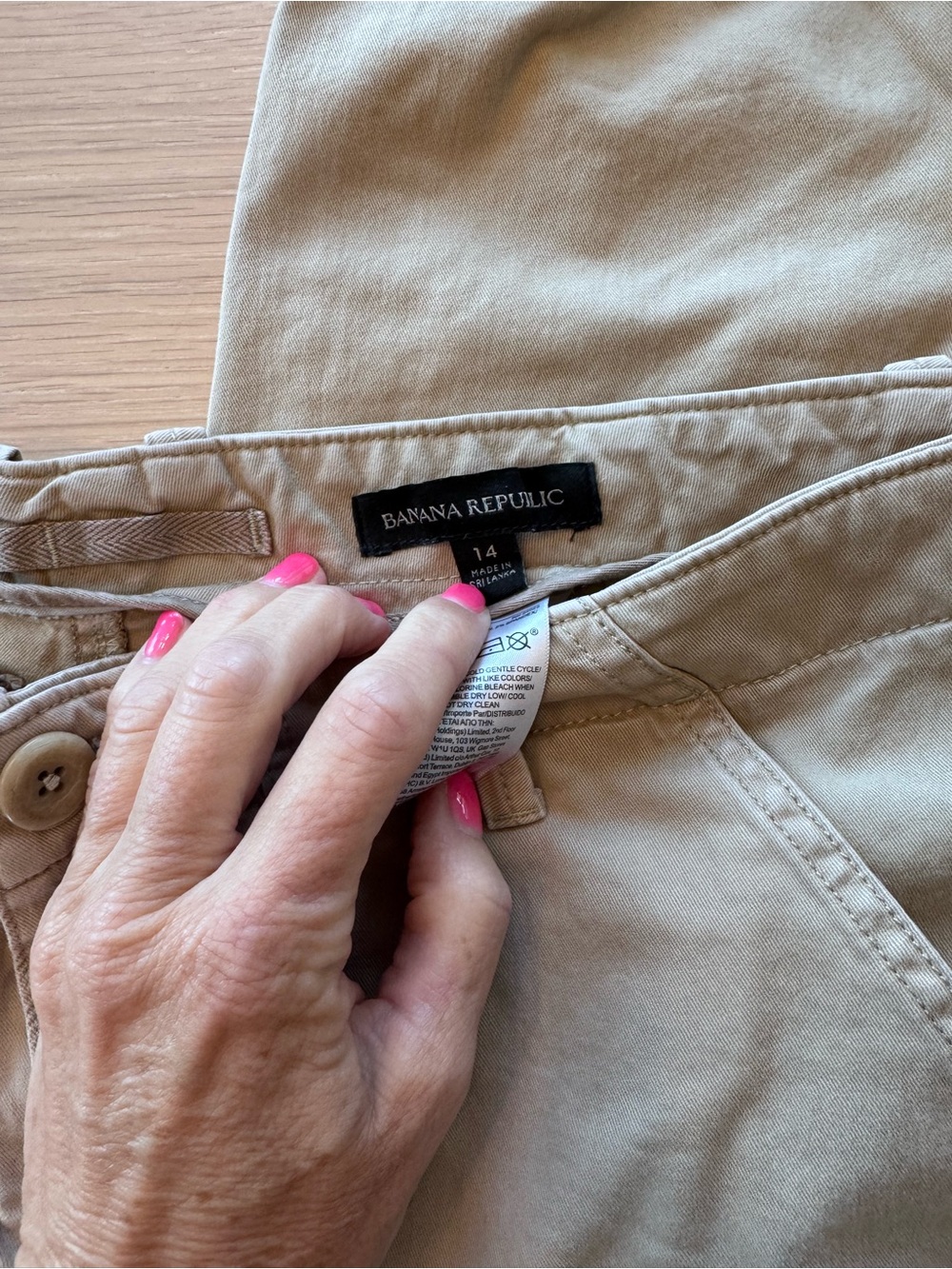 Banana Republic Khaki Straight-Leg Pants - Beige - Picture 2 of 3